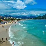 Apto. Ubatuba Praia Grande 2Qts 2Ban A 100M Do Mar